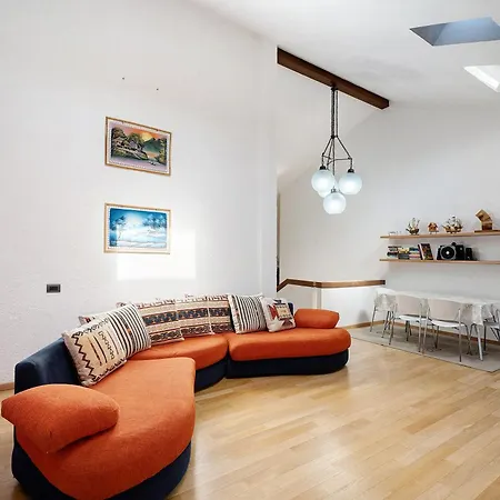 Apartment Azalea Induno Olona